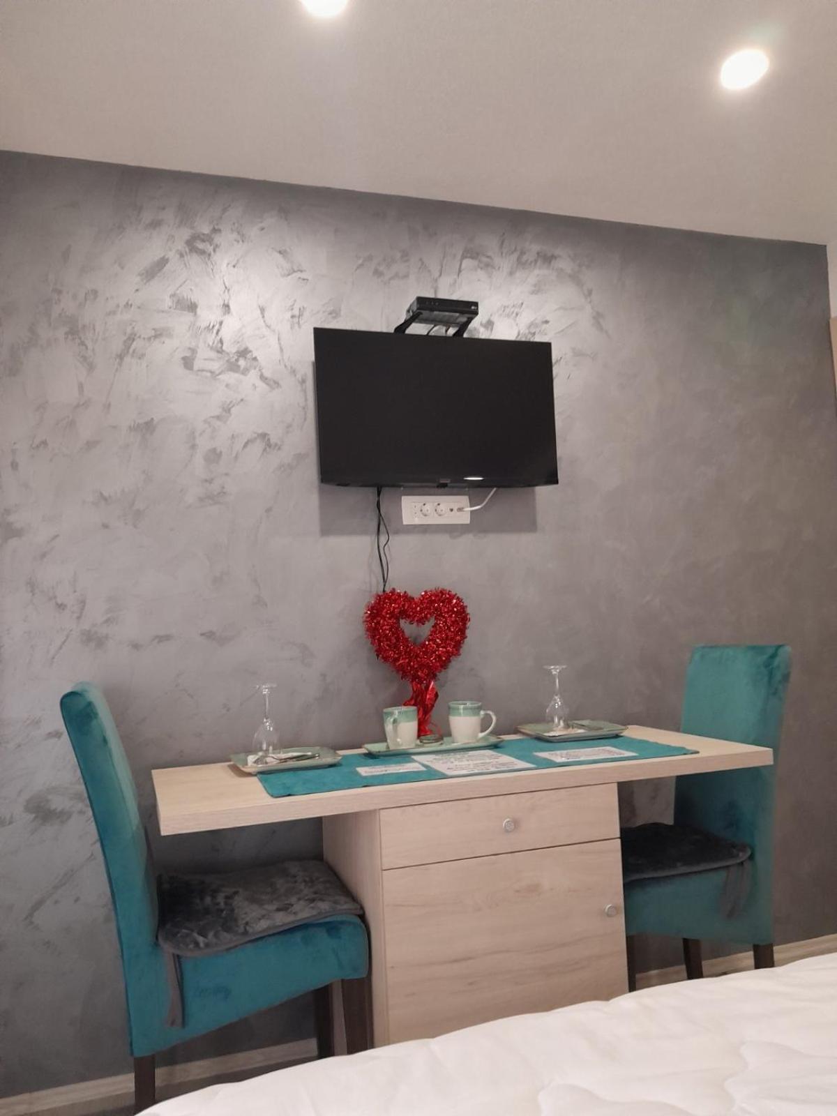 Apartments Zejak Mitrovici  Екстериор снимка